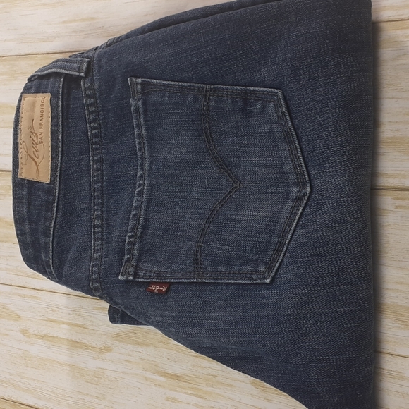 Levi's Blue Jean Capris Size 4/27 - Picture 5 of 16